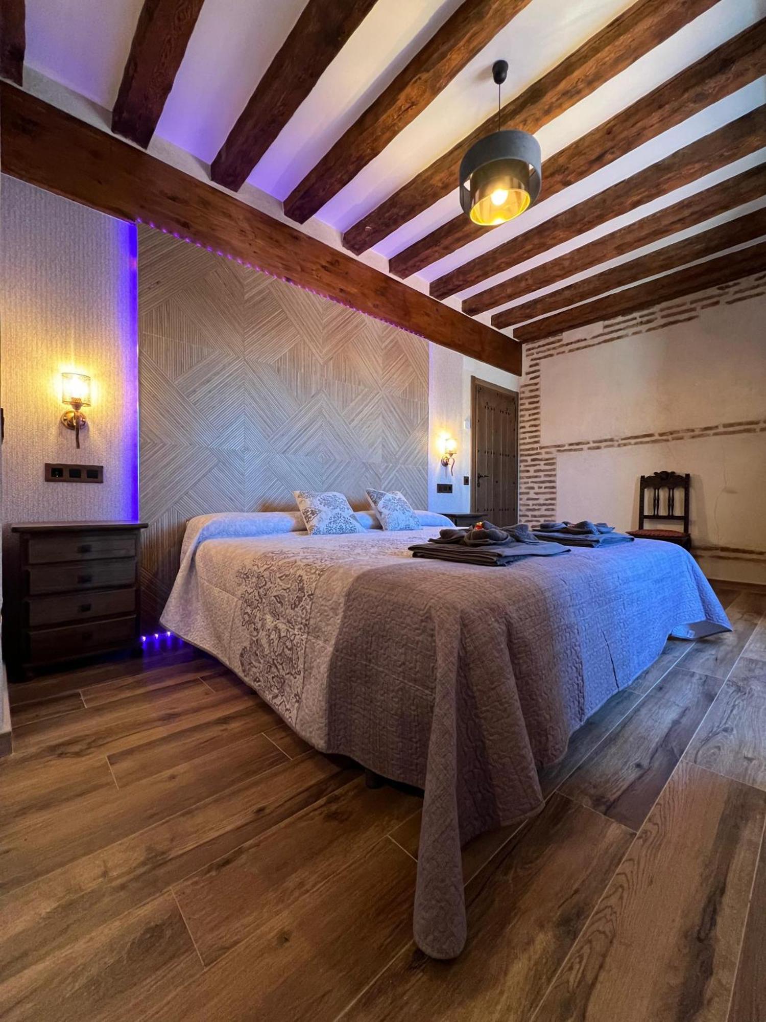 Casa Rural El Torreon Fontiveros Room photo